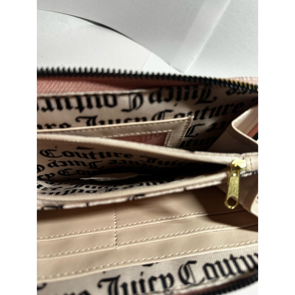 JUICY COUTURE Dusty Blush Pink Embossed Zipper Closure Wallet - Picture 4 of 12